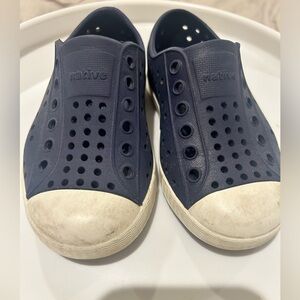 Blue Native shoes C7 toddler size 7